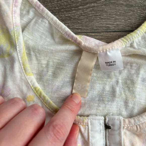 H&M Women’s Tank Top Pastel Floral print Cropped  Ruffle hem Y2K early 2000s - Picture 8 of 10